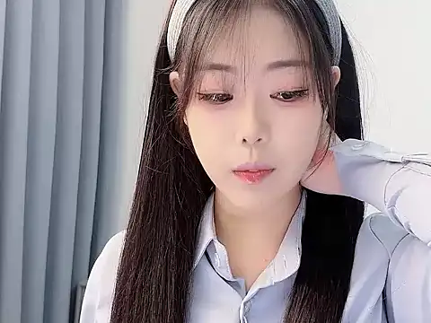 Snapshot of smalldaisy chatting on January 6, 2026, 1:42 am smalldaisy online show from January 6, 2026, 1:42 am