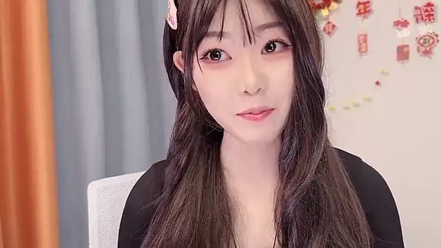 Snapshot of smalldaisy chatting on February 15, 2026, 2:12 am smalldaisy online show from February 15, 2026, 2:12 am