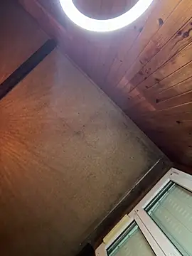 Snapshot of cassie_miller_velvet chatting on March 4, 2026, 5:31 pm cassie miller velvet online show from March 4, 2026, 5:31 pm