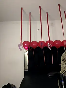 Snapshot of KiaraFoster chatting on February 16, 2026, 11:20 am KiaraFoster online show from February 16, 2026, 11:20 am