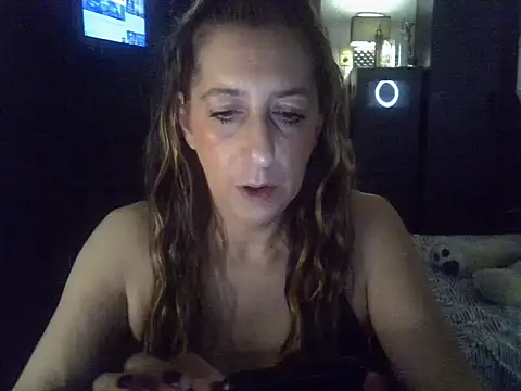 labelgecoquine online show from March 21, 2025, 11:23 pm