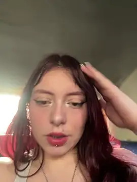 Snapshot of CamiTeaseX_ chatting on April 18, 2026, 8:20 pm CamiTeaseX online show from April 18, 2026, 8:20 pm