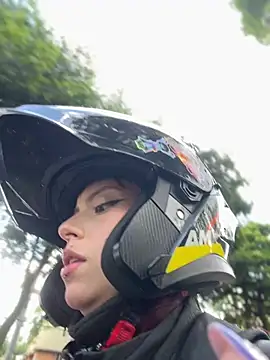 Snapshot of CamiTeaseX_ chatting on February 23, 2026, 7:36 pm CamiTeaseX online show from February 23, 2026, 7:36 pm