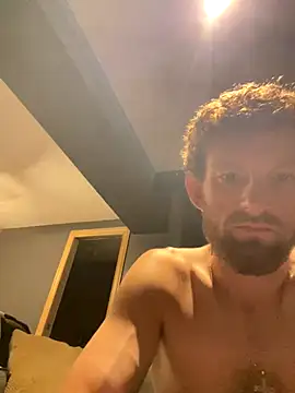 Joshwillo online show from December 19, 2025, 11:40 pm