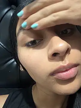 ManuelaEvans  online show from March 20, 2026, 4:19 pm