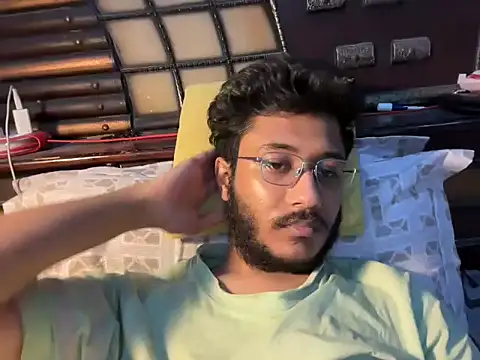 Sexy  Nerd online show from May 17, 2026, 5:51 am