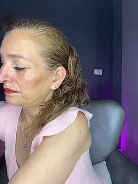 JennaMilf  online show from April 9, 2026, 6:14 pm