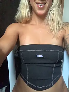 Snapshot of bety13 chatting on February 28, 2026, 8:47 am bety13 online show from February 28, 2026, 8:47 am