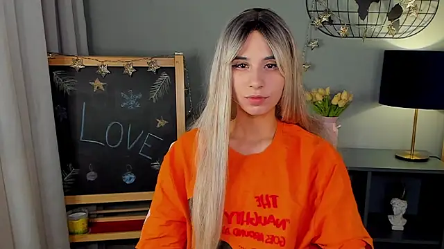 Snapshot of lesilos chatting on February 5, 2026, 1:34 am lesilos online show from February 5, 2026, 1:34 am