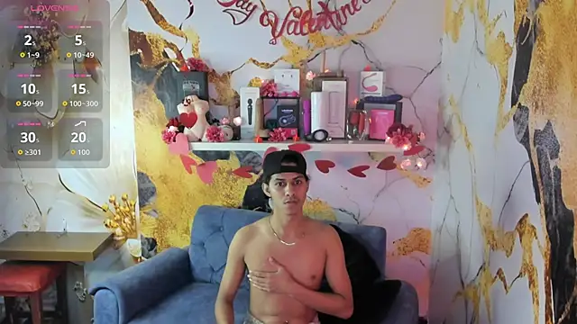 Victor LatinBoy online show from February 14, 2026, 3:18 am