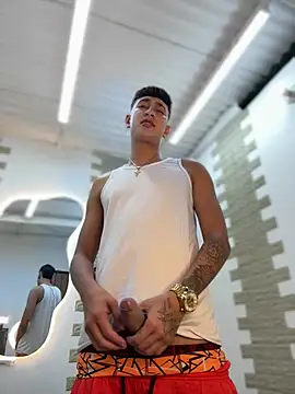 Snapshot of neithan_sleitherx chatting on February 22, 2026, 1:08 am neithan sleitherx online show from February 22, 2026, 1:08 am