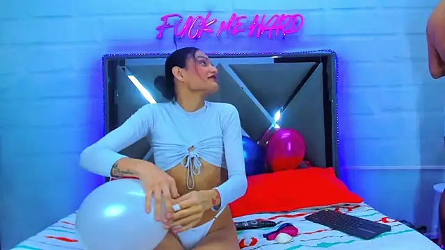 Snapshot of UnitedSoul chatting on February 6, 2026, 6:31 am UnitedSoul online show from February 6, 2026, 6:31 am