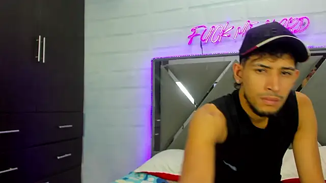 Snapshot of UnitedSoul chatting on February 20, 2026, 6:10 am UnitedSoul online show from February 20, 2026, 6:10 am