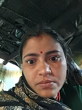 Snapshot of Madhu_cute chatting on March 2, 2026, 1:50 am Madhu cute online show from March 2, 2026, 1:50 am