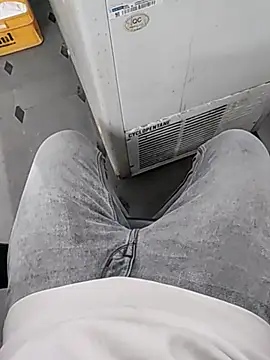 Snapshot of hydhunk26 chatting on January 9, 2026, 12:50 am hydhunk26 online show from January 9, 2026, 12:50 am