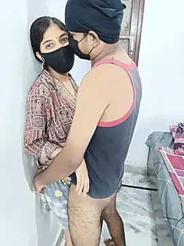 Snapshot of Curvy_Kavya chatting on July 18, 2026, 5:21 pm Curvy Kavya online show from July 18, 2026, 5:21 pm