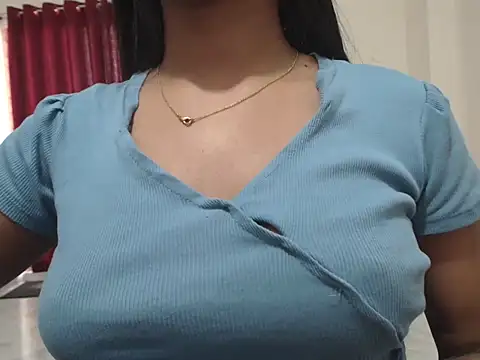 sexy-anaya9 online show from April 18, 2026, 3:42 am