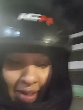 ashley-17 online show from March 5, 2026, 3:36 am