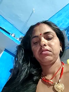 Mahima rani34 online show from March 16, 2026, 11:29 pm
