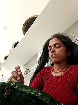 Snapshot of Mahima_rani34 chatting on July 10, 2026, 10:04 am Mahima rani34 online show from July 10, 2026, 10:04 am