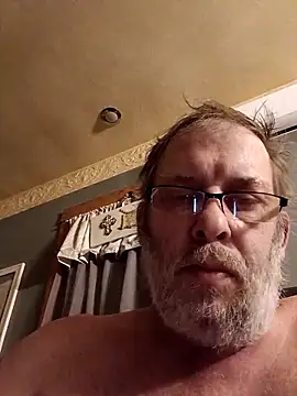 Snapshot of FragrantToe529 chatting on March 11, 2026, 1:32 am FragrantToe529 online show from March 11, 2026, 1:32 am