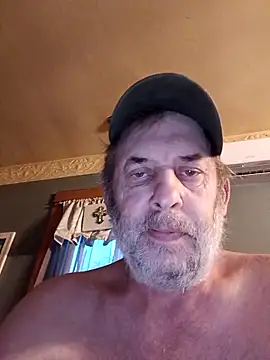 Snapshot of FragrantToe529 chatting on March 13, 2026, 12:32 pm FragrantToe529 online show from March 13, 2026, 12:32 pm
