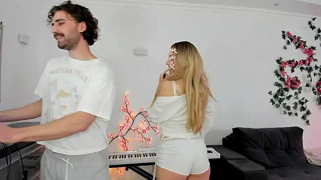 Stacy Liam online show from March 22, 2026, 4:49 am