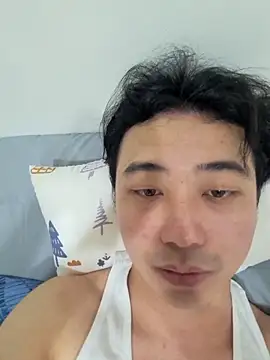 AJIJI1010 online show from March 27, 2026, 10:33 pm