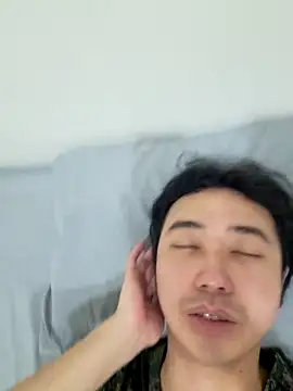 AJIJI1010 online show from April 22, 2026, 6:25 pm