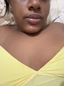 amorasecy online show from February 20, 2026, 11:23 am