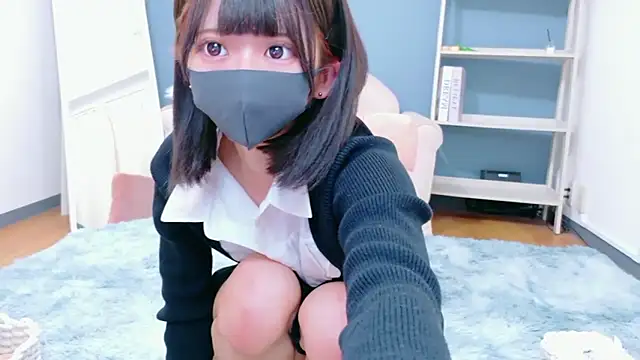 Snapshot of Kiki-jpn chatting on February 15, 2026, 9:30 am Kiki-jpn online show from February 15, 2026, 9:30 am