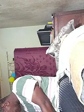 yourburget online show from March 15, 2026, 11:45 pm