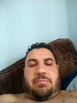 Safadoleiteiro18 online show from December 21, 2025, 1:02 pm