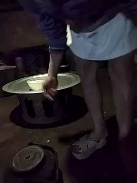 Snapshot of galaxy898 chatting on February 5, 2026, 12:34 pm galaxy898 online show from February 5, 2026, 12:34 pm