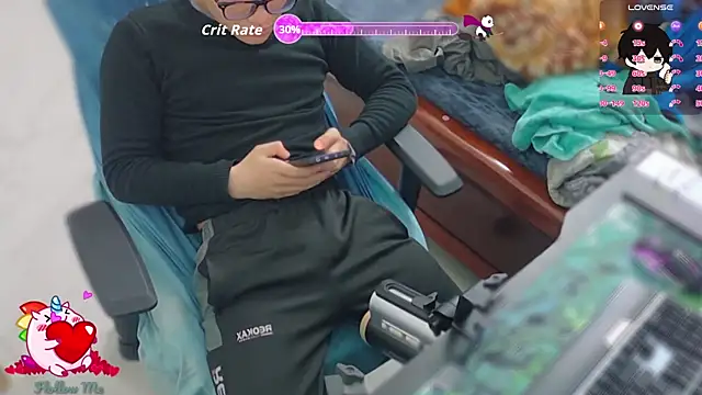 Snapshot of -_kur_- chatting on January 10, 2026, 4:02 pm - kur - online show from January 10, 2026, 4:02 pm