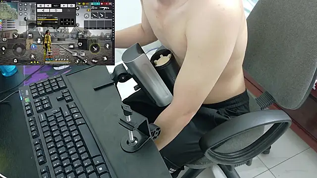 Snapshot of -_kur_- chatting on December 22, 2025, 3:23 pm - kur - online show from December 22, 2025, 3:23 pm