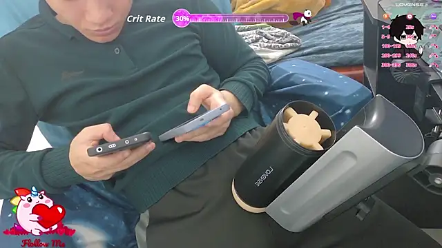 Snapshot of -_kur_- chatting on January 19, 2026, 7:01 am - kur - online show from January 19, 2026, 7:01 am