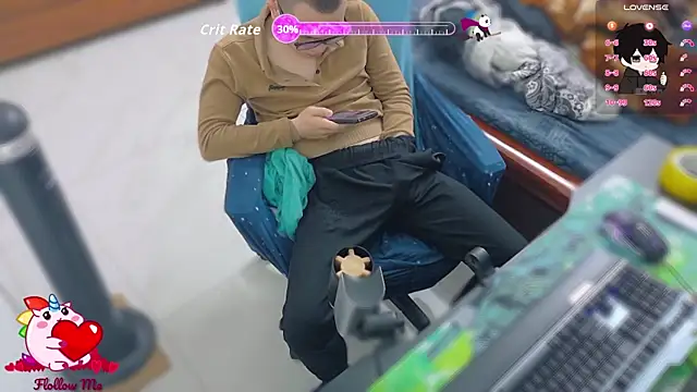 Snapshot of -_kur_- chatting on January 16, 2026, 7:23 am - kur - online show from January 16, 2026, 7:23 am