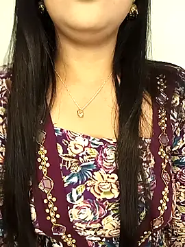 Deshi bhabhi143 online show from April 14, 2026, 7:13 am