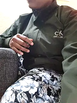 pujas43 online show from December 21, 2025, 4:08 pm