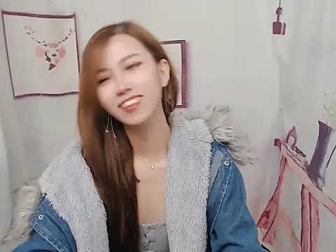 whitecat13 online show from February 3, 2026, 12:21 pm