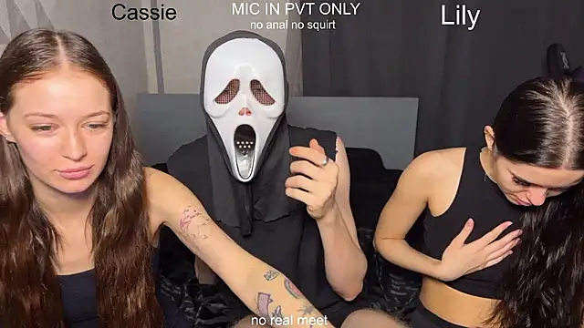 girls secrets online show from February 21, 2026, 11:23 am