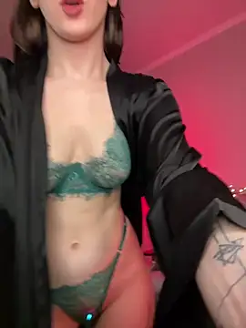 LuxBrunette  online show from February 8, 2026, 5:16 am