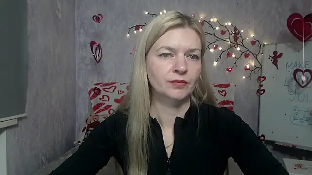 MelissaTyler online show from February 13, 2026, 9:42 am
