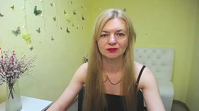 Snapshot of MelissaTyler chatting on May 13, 2026, 11:17 am MelissaTyler online show from May 13, 2026, 11:17 am