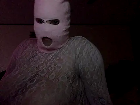 Snapshot of nofacejustlace chatting on December 22, 2025, 4:12 am nofacejustlace online show from December 22, 2025, 4:12 am