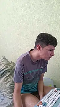 Snapshot of LeonS_20cm chatting on January 9, 2026, 7:21 pm LeonS 20cm online show from January 9, 2026, 7:21 pm