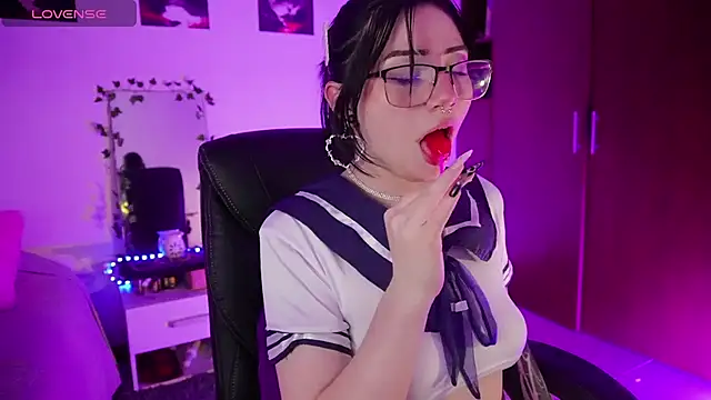 Snapshot of miami_18_ chatting on February 20, 2026, 1:13 am miami 18 online show from February 20, 2026, 1:13 am