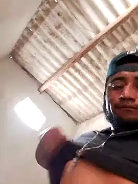 Snapshot of FussingNates chatting on February 27, 2026, 8:52 pm FussingNates online show from February 27, 2026, 8:52 pm