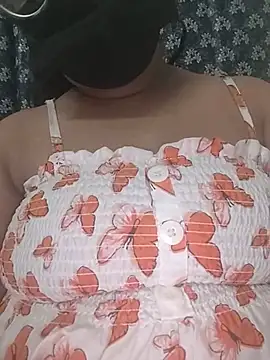 Snapshot of MaggieTelugu-15 chatting on June 25, 2026, 10:09 am MaggieTelugu-15 online show from June 25, 2026, 10:09 am